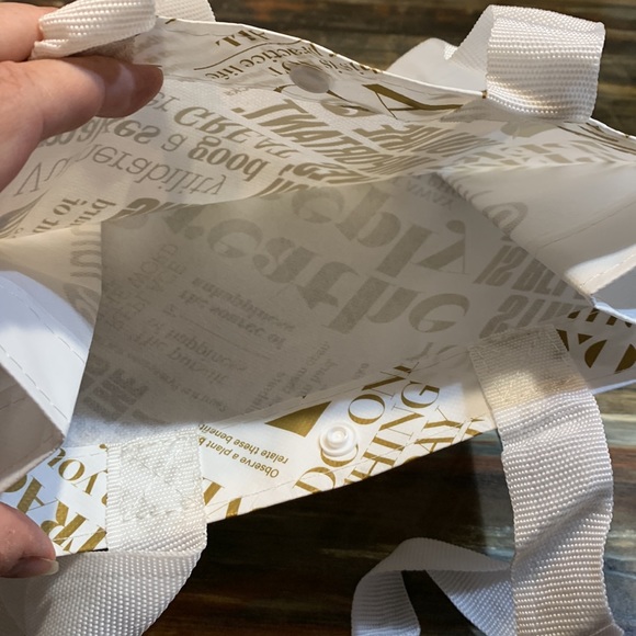 Lululemon gold small tote - Picture 5 of 5